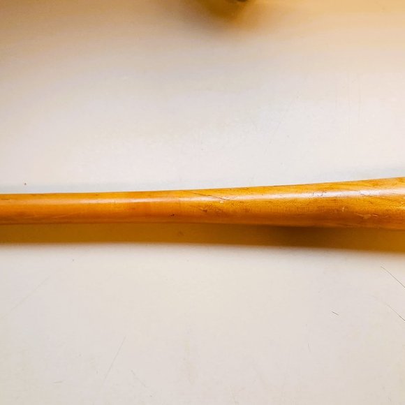 Vintage 1988 LA Los Angeles Dodgers 18" Mini Souvenir Wooden Baseball MLB Bat - Picture 2 of 2